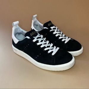 Golden Goose Sneakers